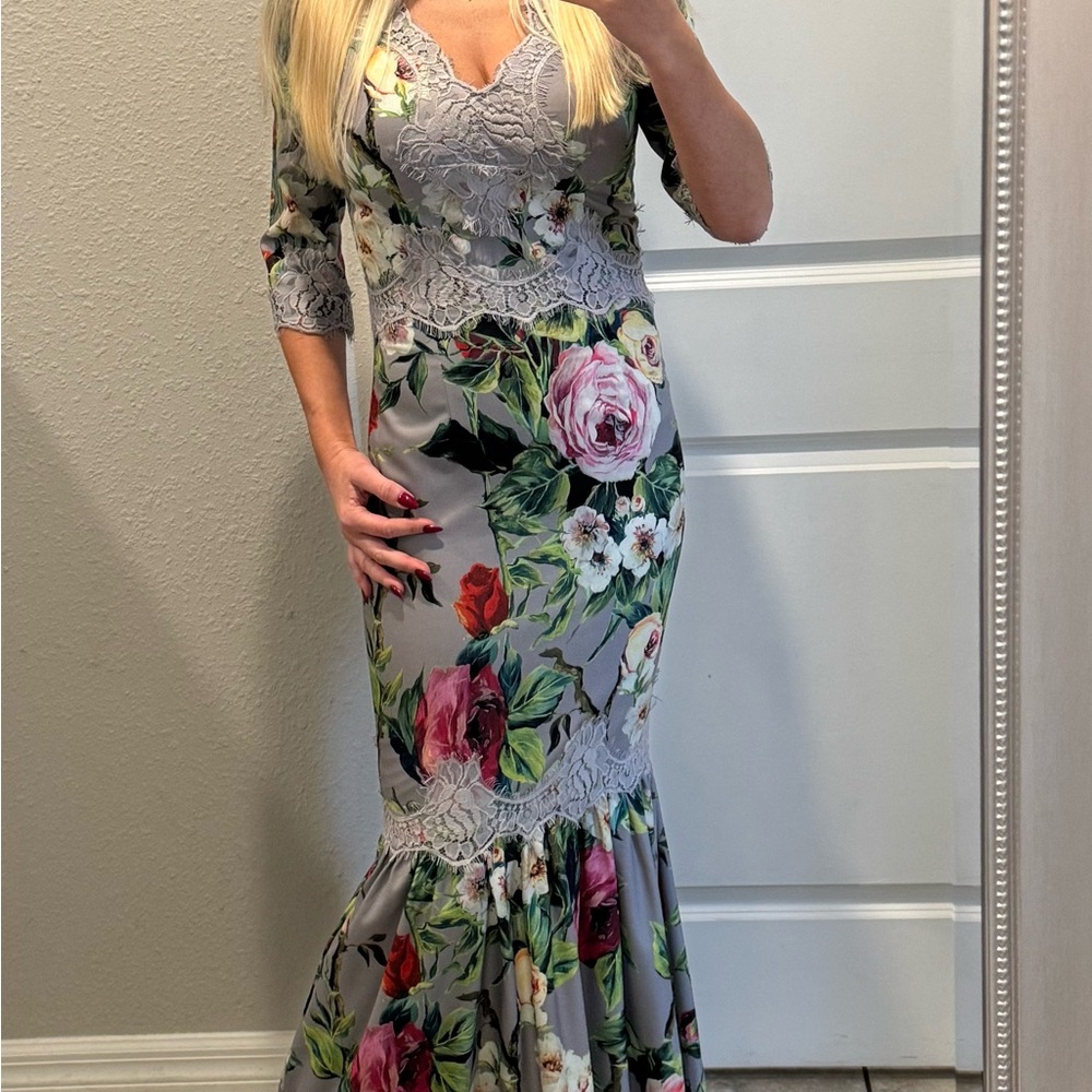 Floral Lace Mermaid Maxi Dress – Elegant & Feminine